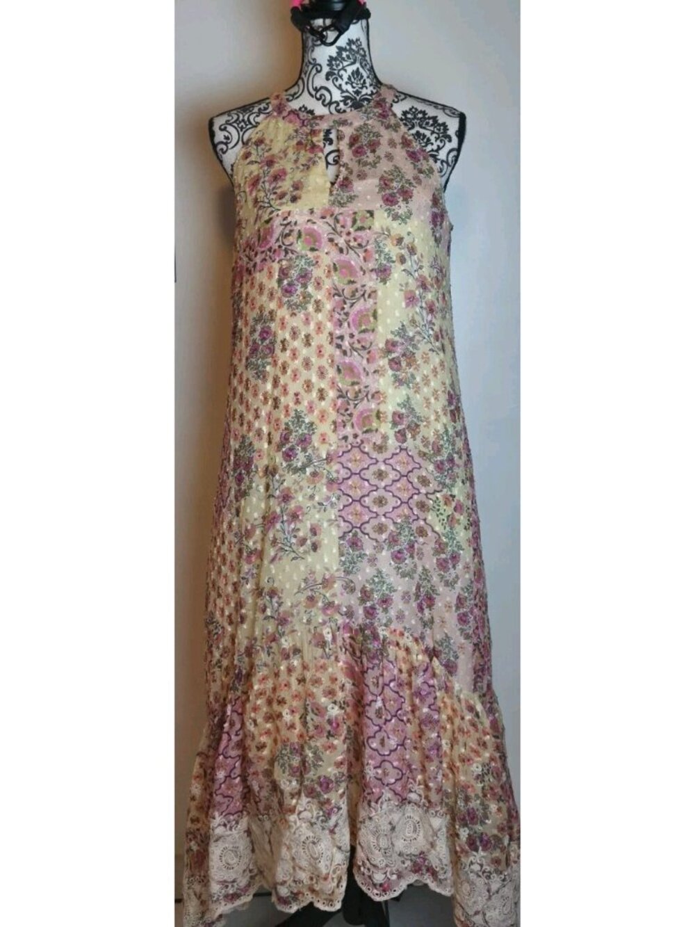 Sundance Patchwork Floral Maxi Dress Size 10 Embroidered Lace Hem Boho Sleeveles